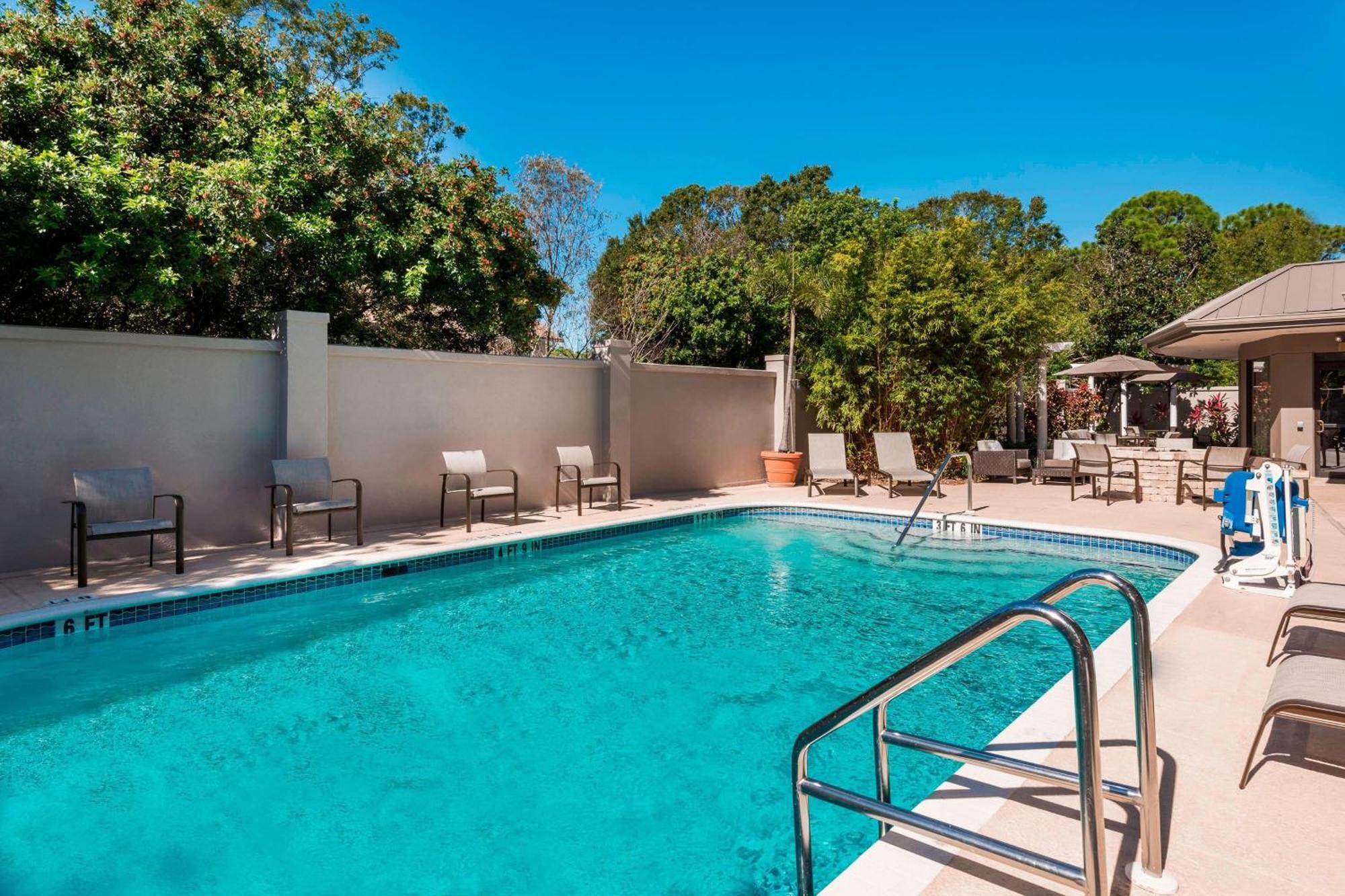 Courtyard Sarasota Bradenton Airport Hotel Luaran gambar