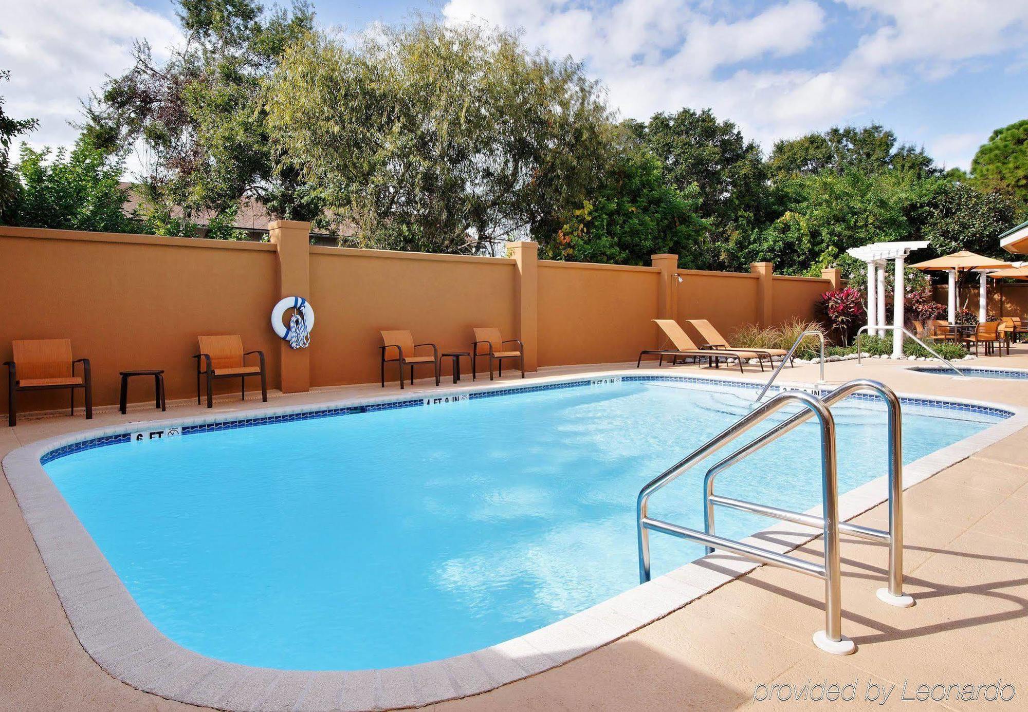 Courtyard Sarasota Bradenton Airport Hotel Luaran gambar